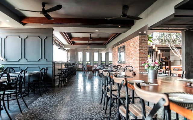 Aquarius Hotel & Urban Resort Phnom Penh