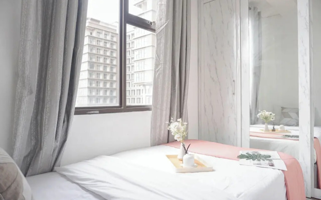 Stunning And Well Designed 2Br At Transpark Cibubur Apartment