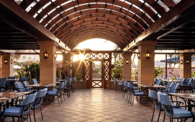 Palm Royale Resort - Soma Bay