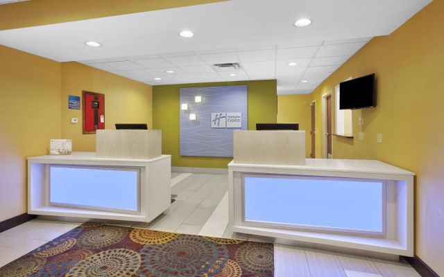 Holiday Inn Express Circleville by IHG