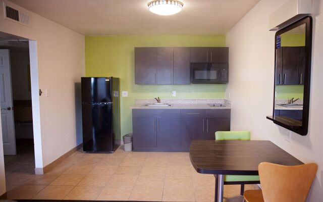 Studio 6 Mesa
