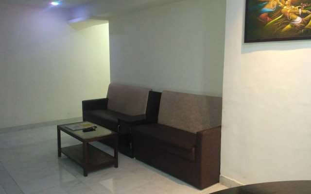 Hotel Vashi Inn