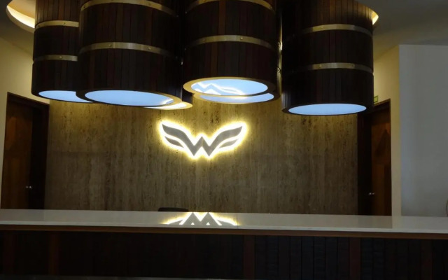 Woodies Bleisure Hotel