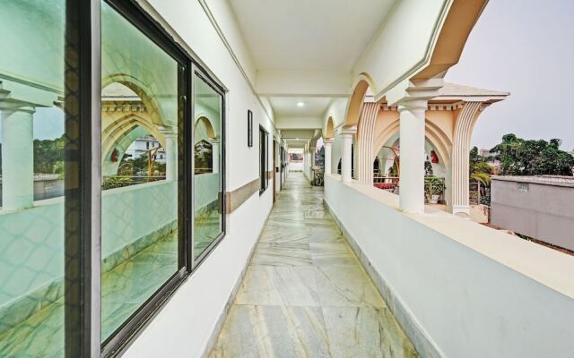 OYO 16522 Hotel Sidhartha International