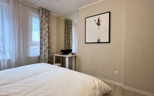 Мун72 на улице Джанбровского, д. 4