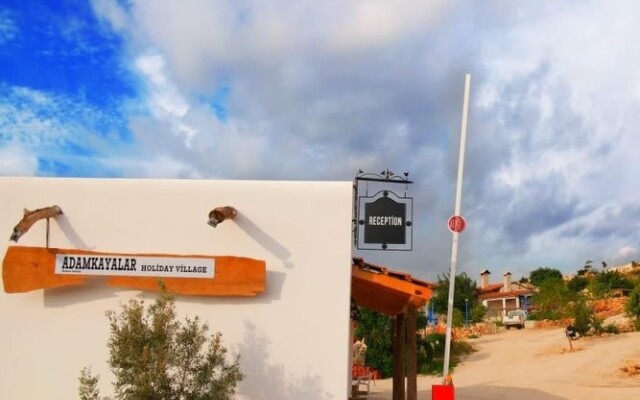 Adamkayalar Holiday Village