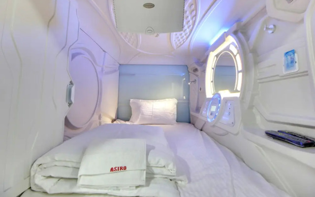 Hotel Astropods Airport, Mumbai