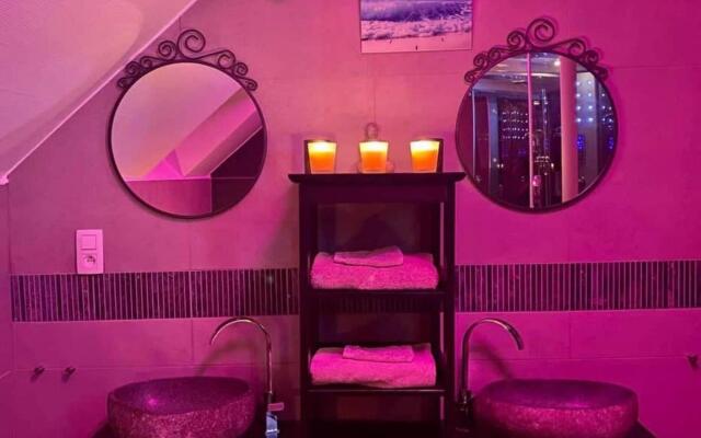 Apartment Au Fil de l'Eau with hot tub in Hotton