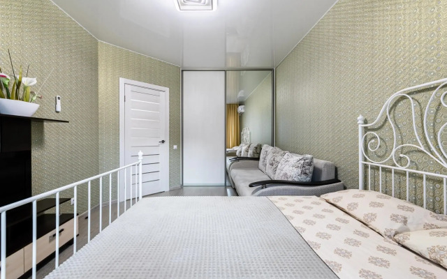 Comfort apartments on Razvedchik Akhmerova Street 5