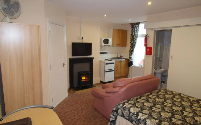 Waverley House Apartments