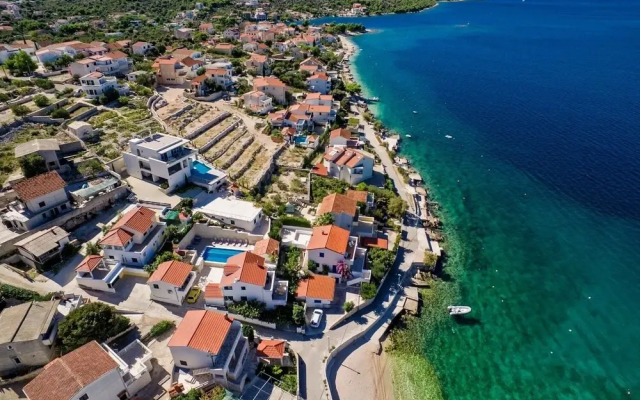 Bisernica - With Pool - A3