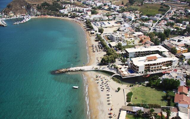 Hotel Kalyves Beach