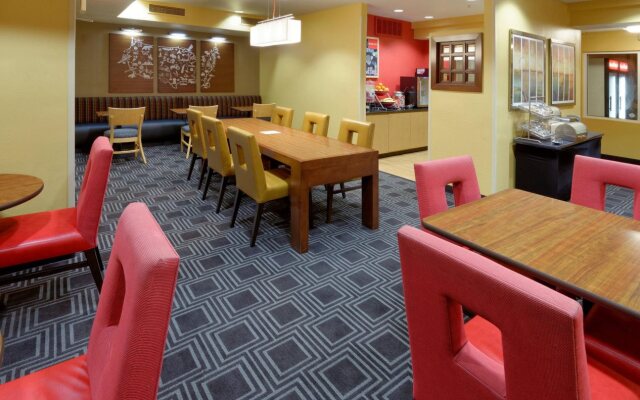 TownePlace Suites Marriott Joplin