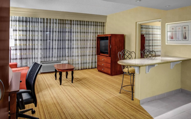 Courtyard by Marriott High Point