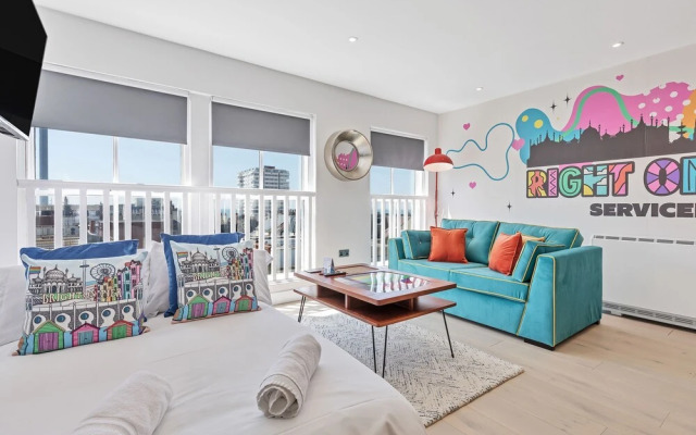 Right On : Bright On Apartment 1D | By My Getaways