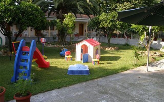 Hotel Aki
