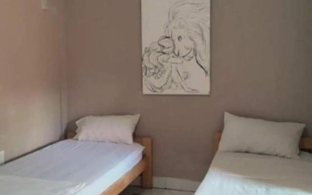 Hostel Damaris