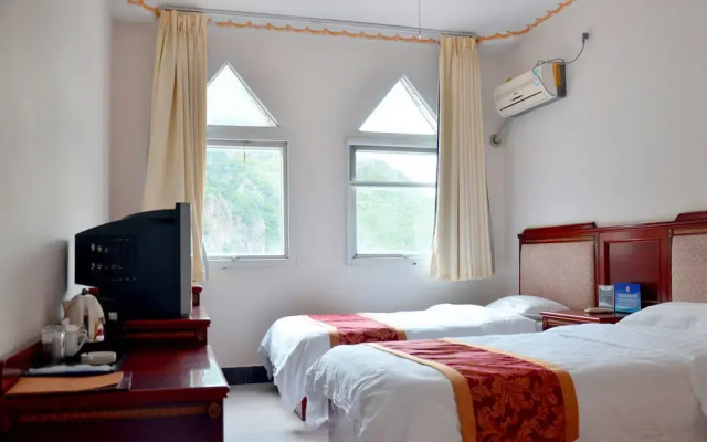 Yijie Hotel Wuling Mountain Longxi Villa
