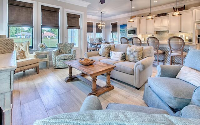 Villa Lago 1923 at Sandestin