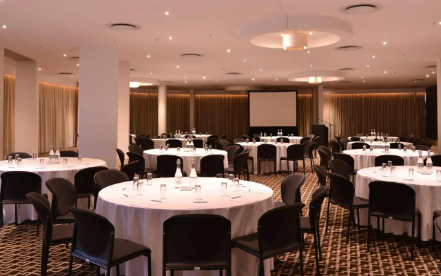 Radisson Blu Gautrain Hotel