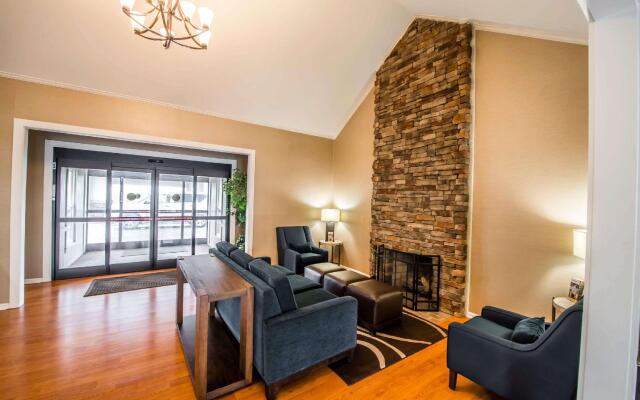 Spark by Hilton Wytheville Holston Rd I 81