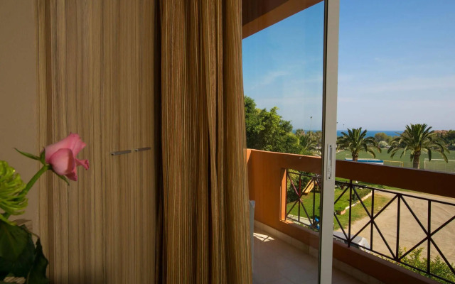Elotia Hotel