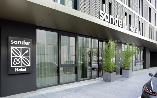 sander Hotel