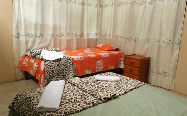 Villa Hermosa de Tambopata Casa Hospedaje & Hostel