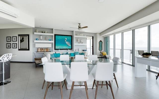 Beautiful Beachfront Apartments