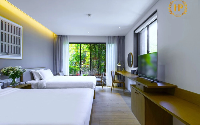 Blessed Hotel