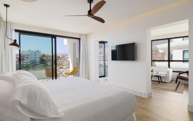 H10 Atlantic Sunset Horizons Collection