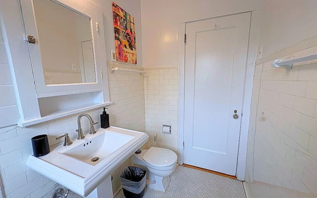 Charming 1BR in Evanston - Hinman B3