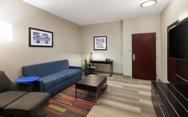 Holiday Inn Express & Suites Seymour by IHG