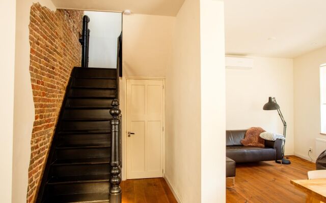 Charming Villa Near Maastricht and Hillside