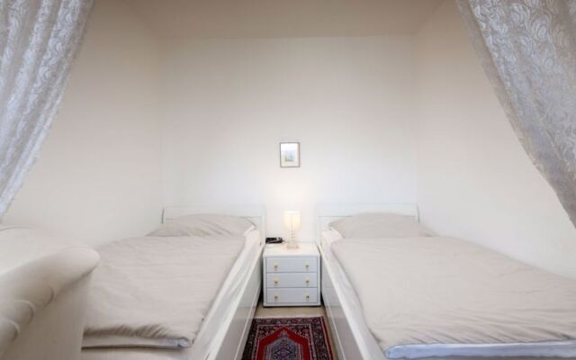 Apartment A905 Sassofortino