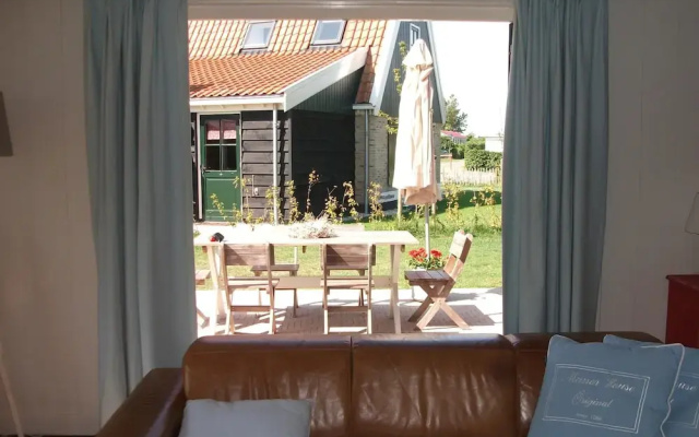 Villa in Wieringer Style With Hot Tub