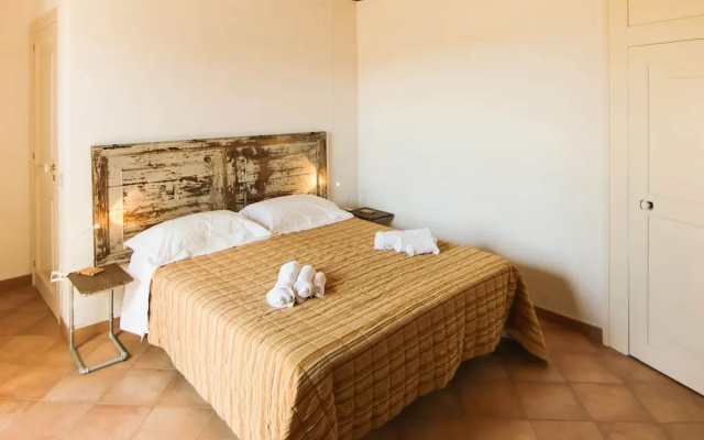 Classy Holiday Home in Mormanno With Private Pool