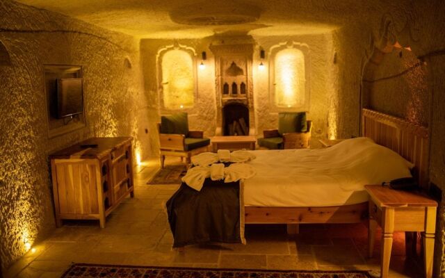 Pome Granate Cave Hotel