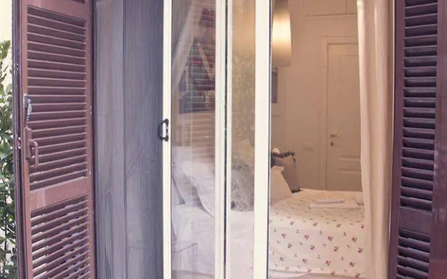 White House Bed & Breakfast