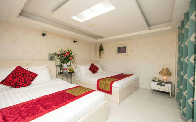 Saigon Charm Hotel