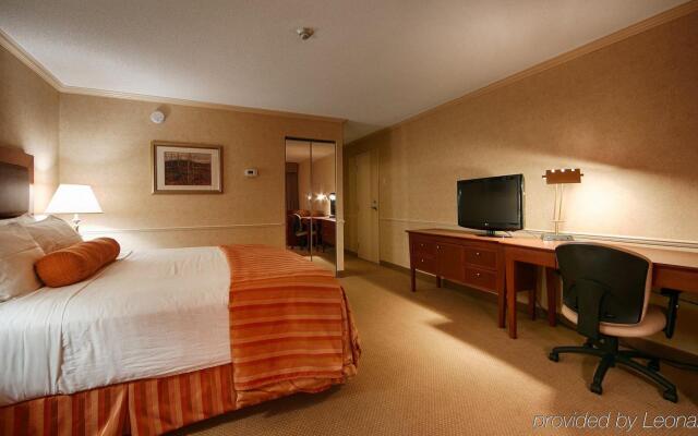 Best Western Plus Ottawa City Centre