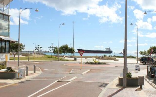 Geraldton Luxury Vacation Home