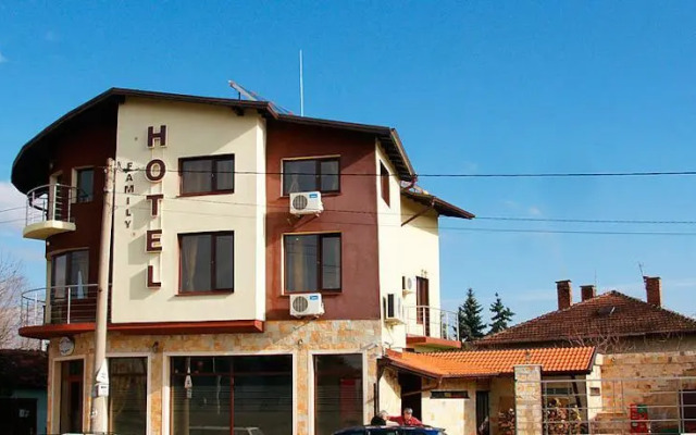 Hi-Life Family Hotel