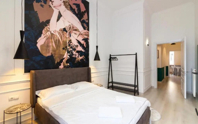 LEOGRAND apartment on Lychakivska 3