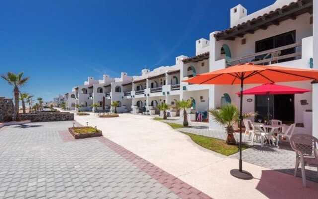 Paradise Villa 22 by Kivoya