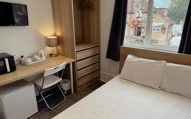 Contractor Accommodation - Cacco