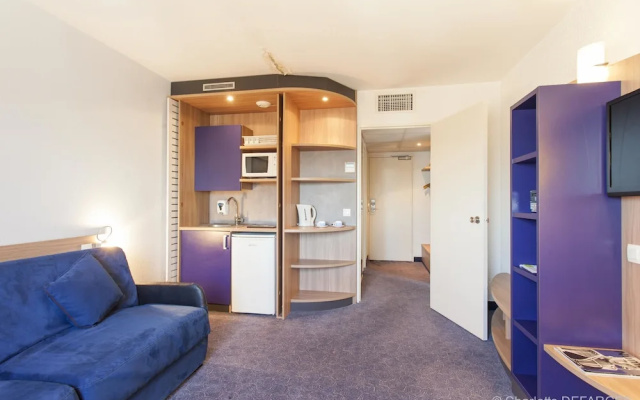 Suite Home - Canal Suites(Paris La Villette)