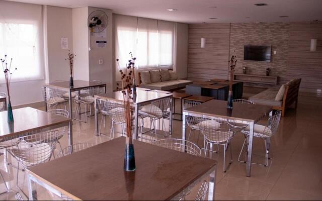Studio completo e aconchegante