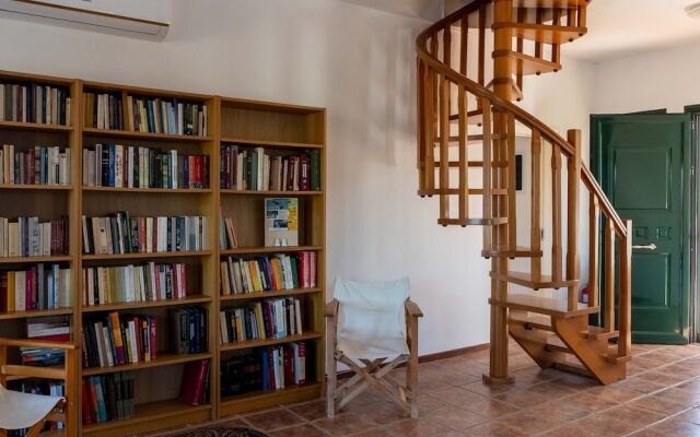 Aipeia Country House