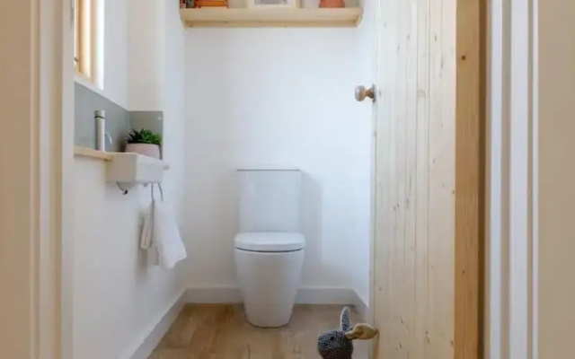 Sunnybrook-Carbon Neutral House